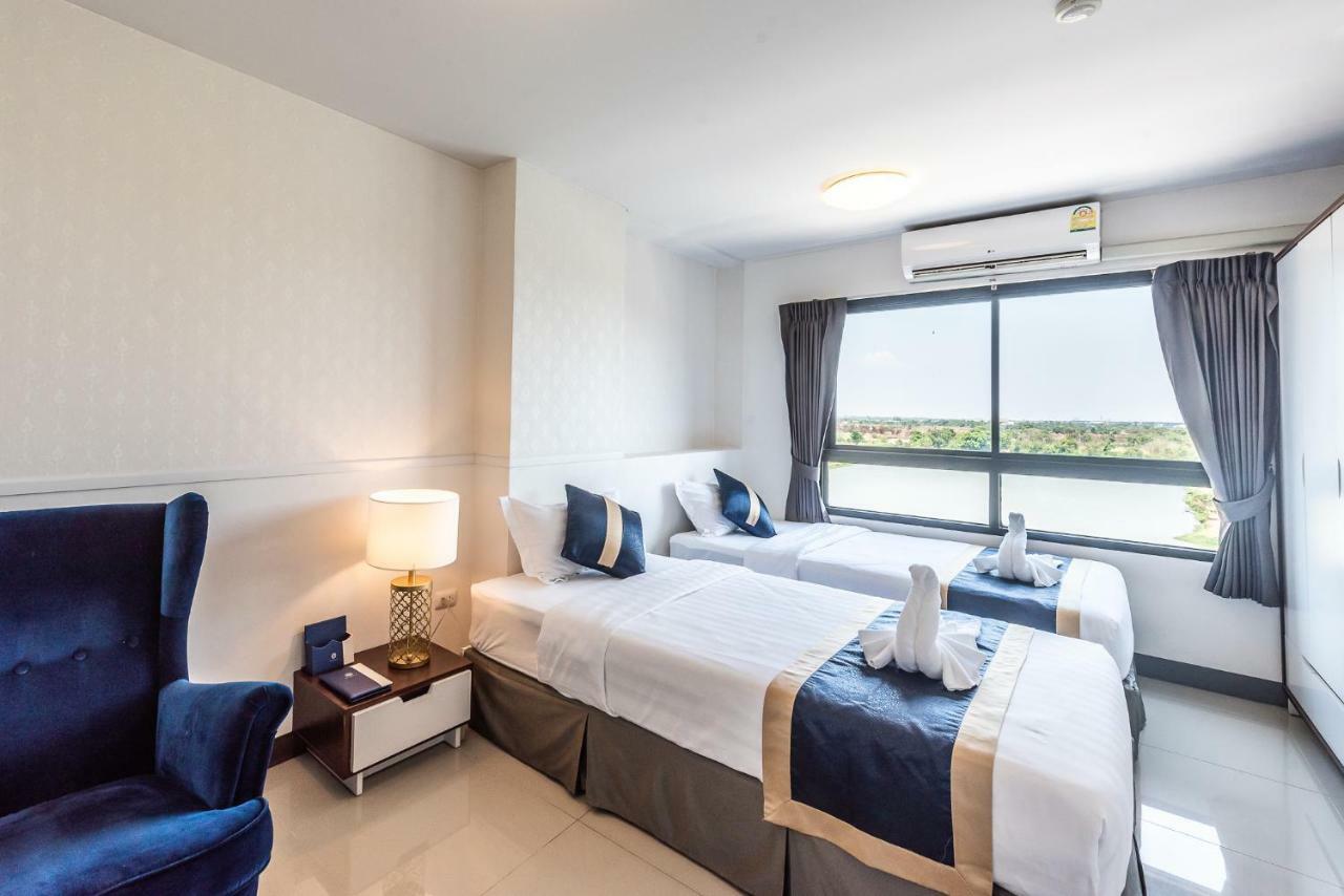 Dahla Avenue Suvarnabhumi Hotel Ban Khlong Samrong Bagian luar foto